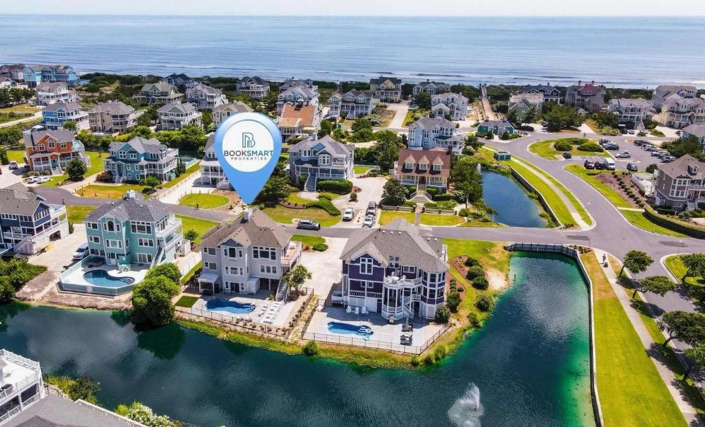 FREE Pool Heat 3min to Beach, Corolla