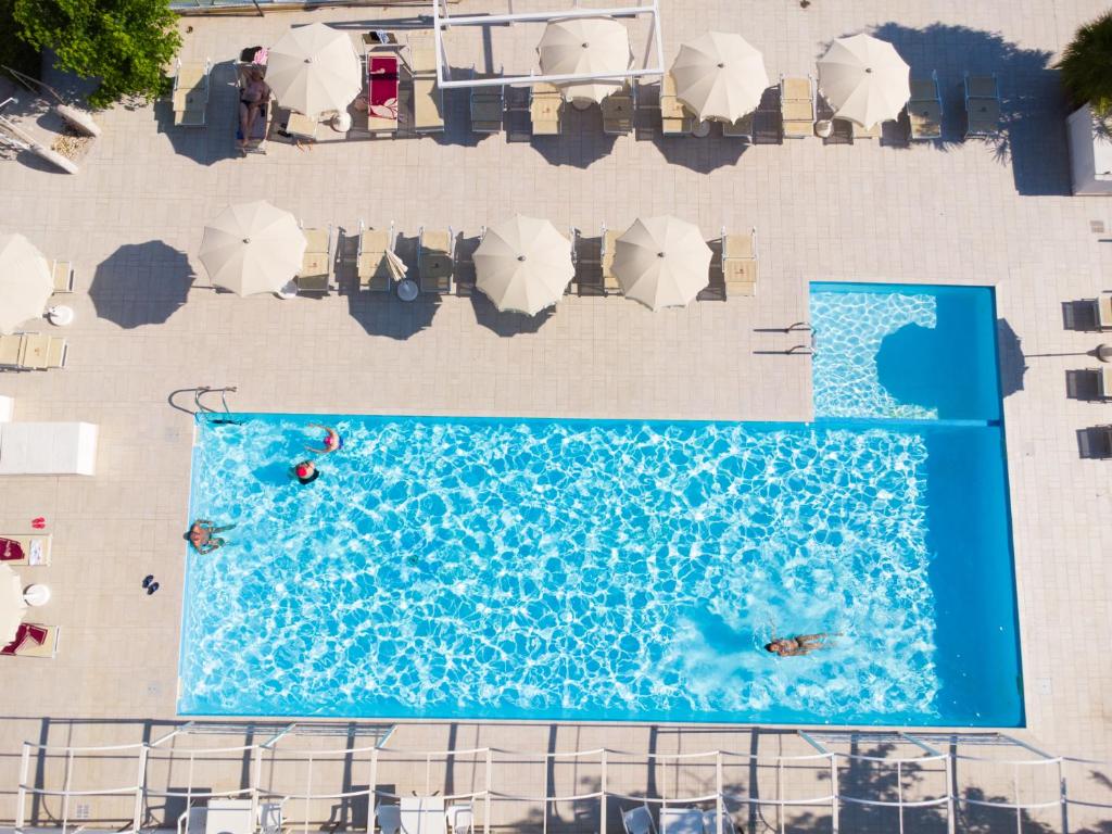 Hotel Marina Beach - Azzurro Club - 2