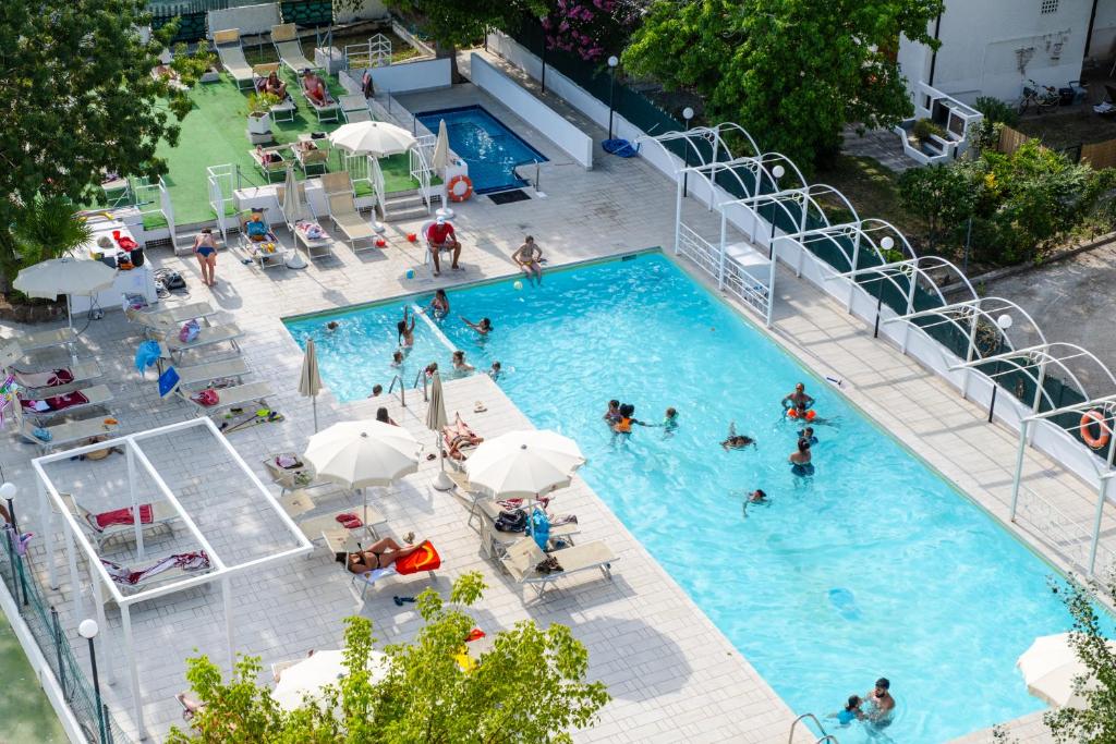 Hotel Marina Beach - Azzurro Club - 3