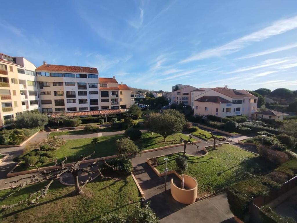 Appartement à 2KM de la plage - 1