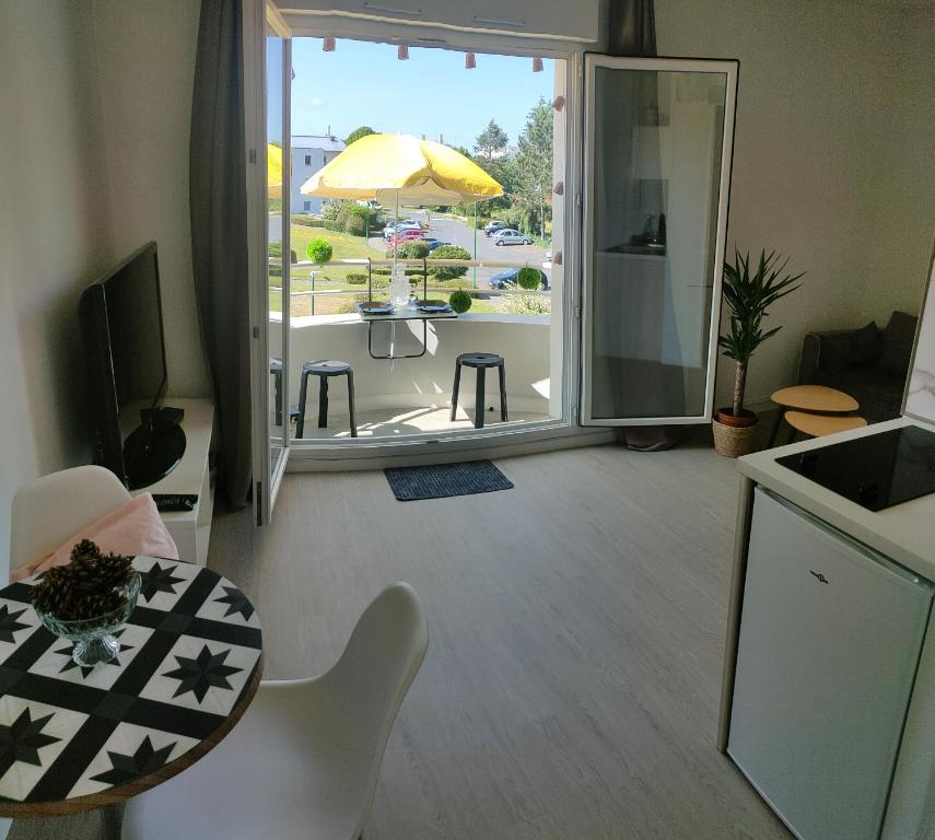 Appartement Le doux Viking, balcon & parking privé proche Zénith Caen - 3