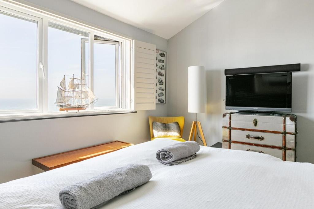 Seafront townhouse in Sandgate, Sandgate