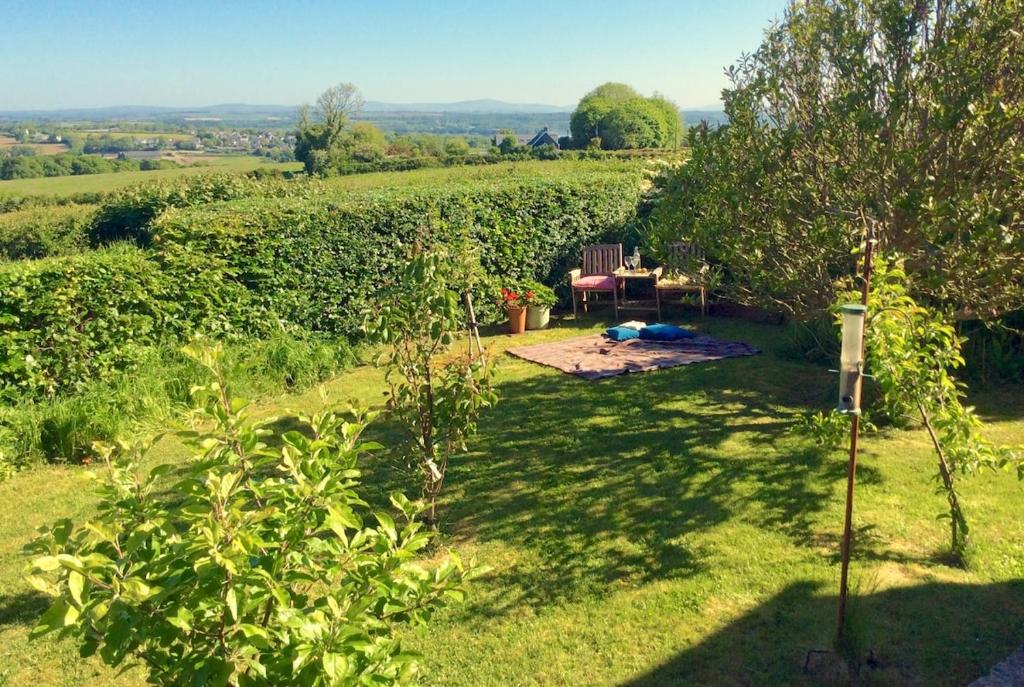 Mole End Bed and Breakfast, Llangwm