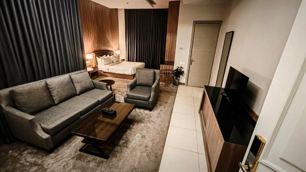 ランド ビーチ アル アキク (Land Beach Al Aqiq) 共用ラウンジ/TVエリア