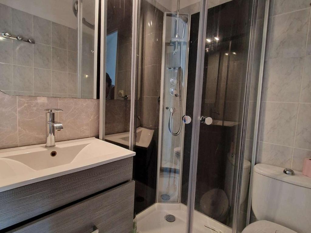 Appartement bord de mer avec terrasse, parking, animaux acceptés - FR-1-387-215 - 2