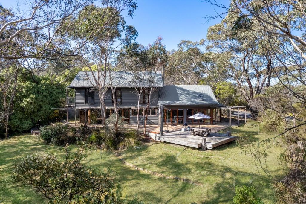 The Last Straw, Katoomba