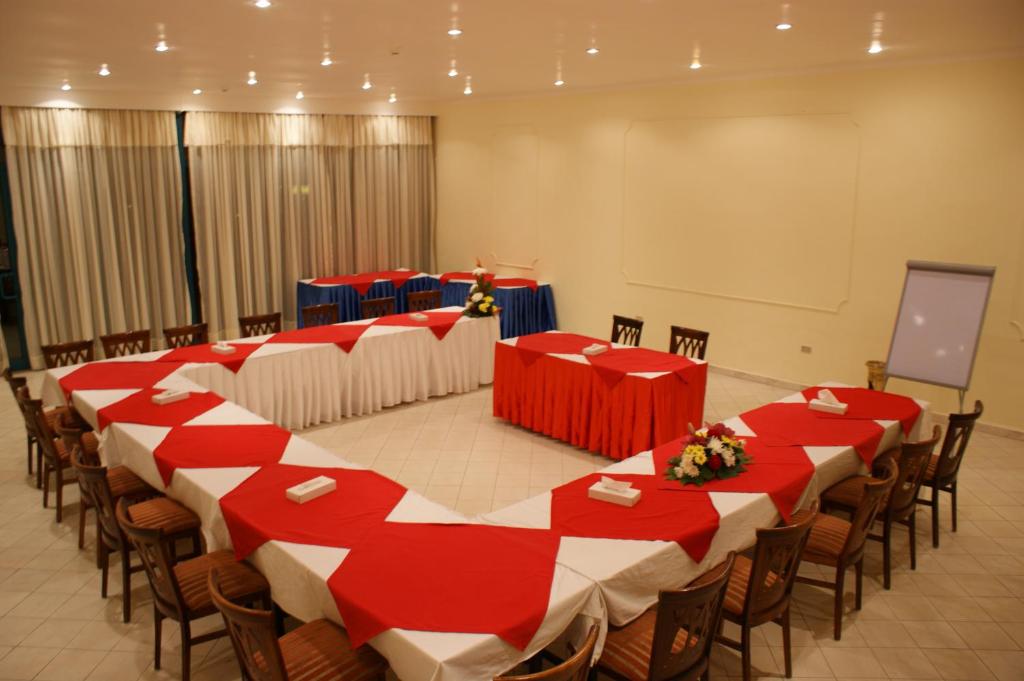 Banquet hall