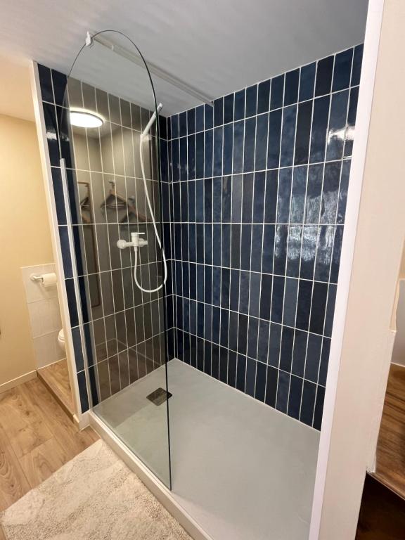 Suite en dépendance avec terrasse et entrée privée Marseille - 3