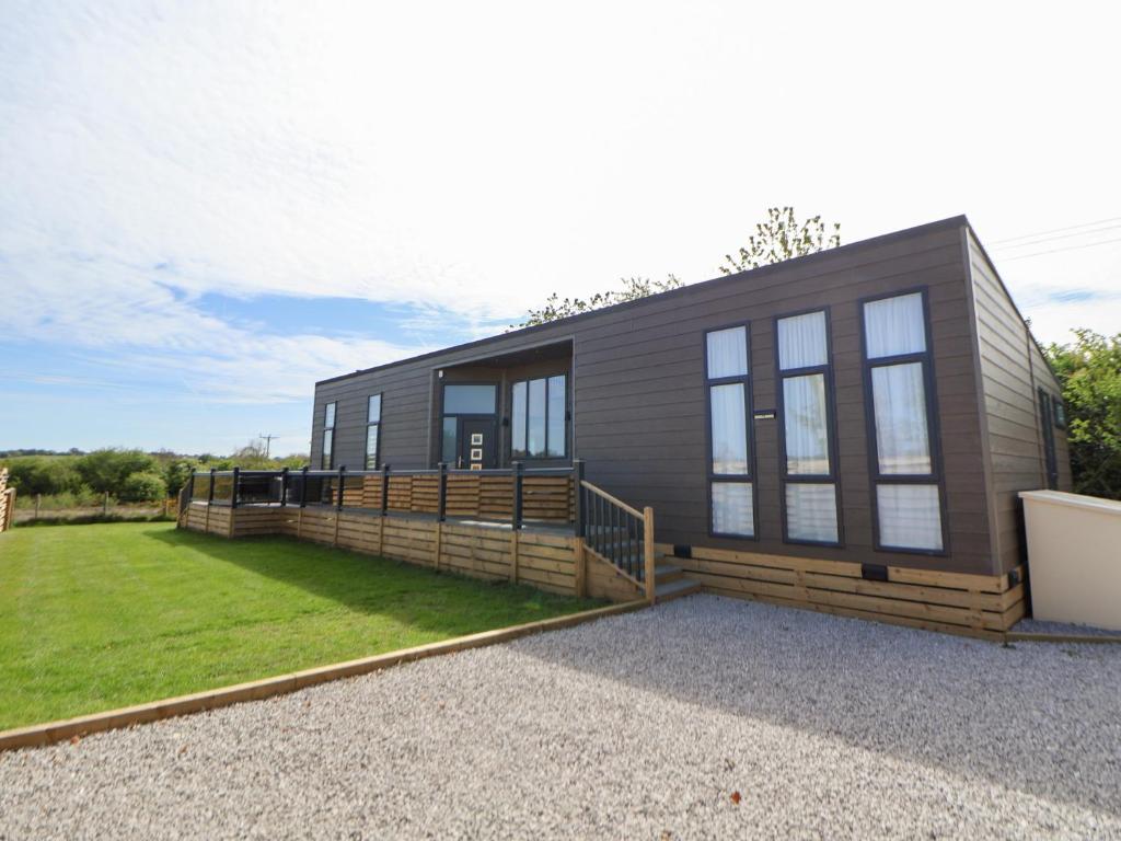 The Lodge Racecourse House, Holywell