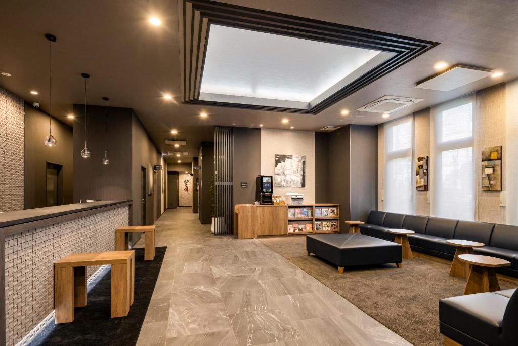 Hotel Route Inn Grand Nagoya Fujigaoka Ekimae의 레스토랑에서 제공하는 조식 뷔페입니다.