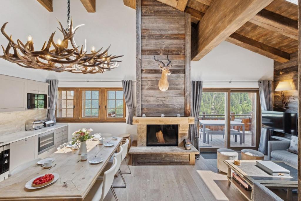 Chalet Skyfall by Mrs Miggins, Grimentz