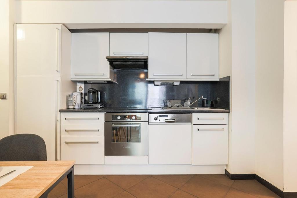 2Room Apart with AC, 3 min to the beach, Small garage - 5
