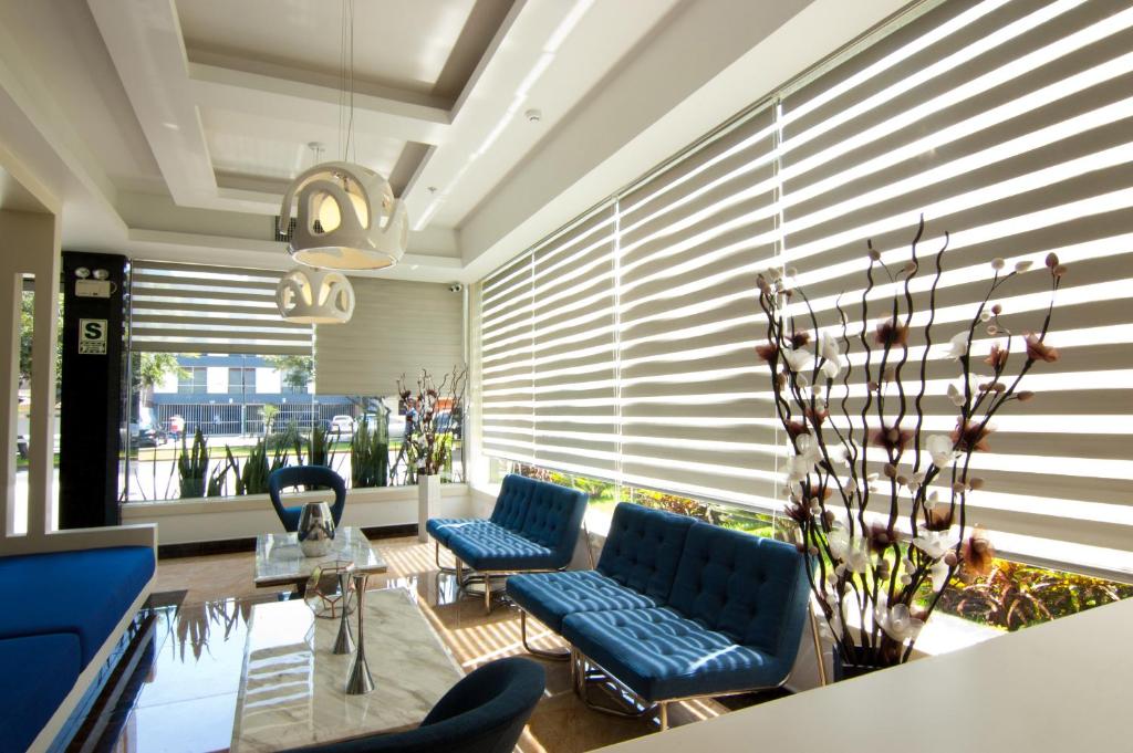 Lyz Business Hotel photo