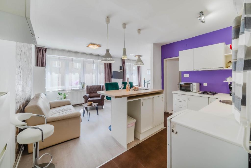 Charming Downtown Studio - Happy Rentals, Záhřeb