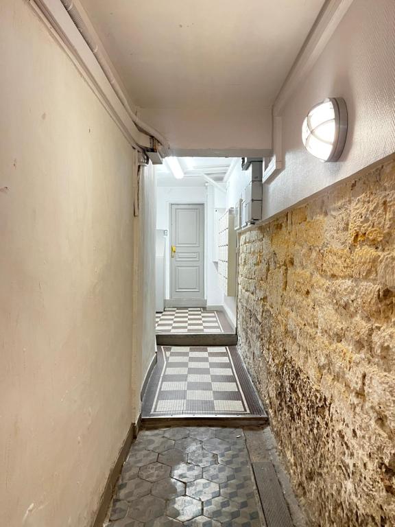 Studio Exceptionnel au Marais - 5