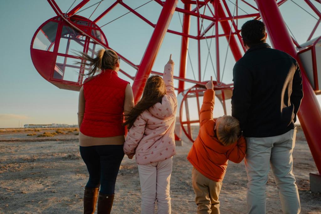 สนามเด็กเล่น