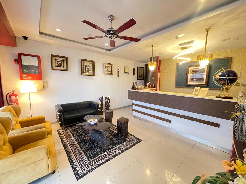 M Three Hotel by SECOMS, Kampong Batu Tiga