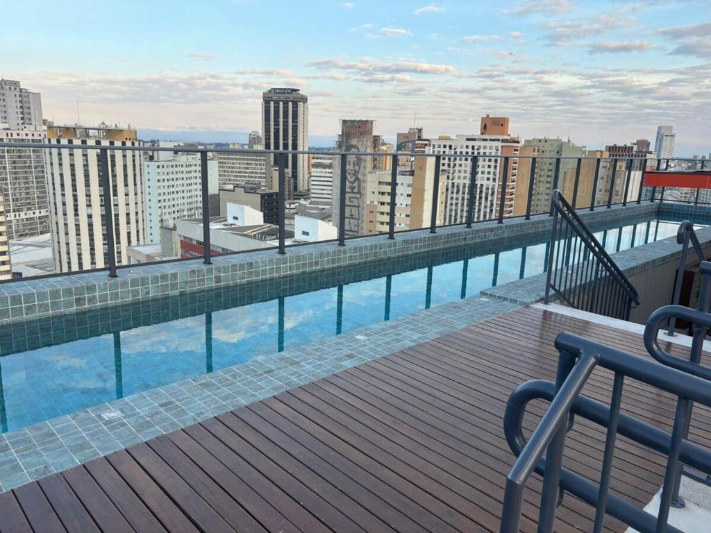 Estúdio AP no centro com piscina, Curitiba