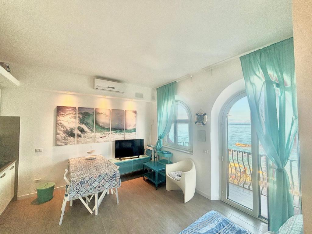 Alba Sul Mare Beach Apartment - 3