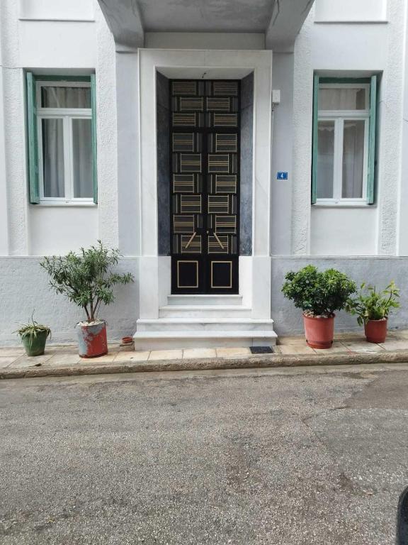 Golden room 1, Athen