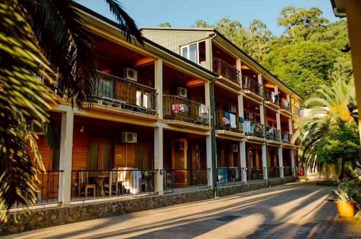 Palma Hotel Kvariati, Kvariat'i