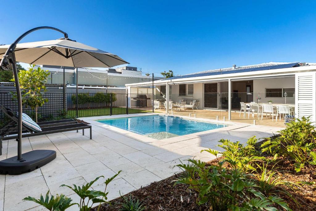 The Oceanic, Buddina