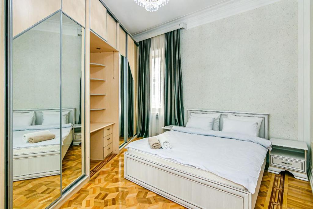 COMPASS Apartment, Baku