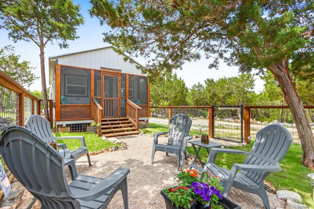 Tiny House on the Hill, New Braunfels