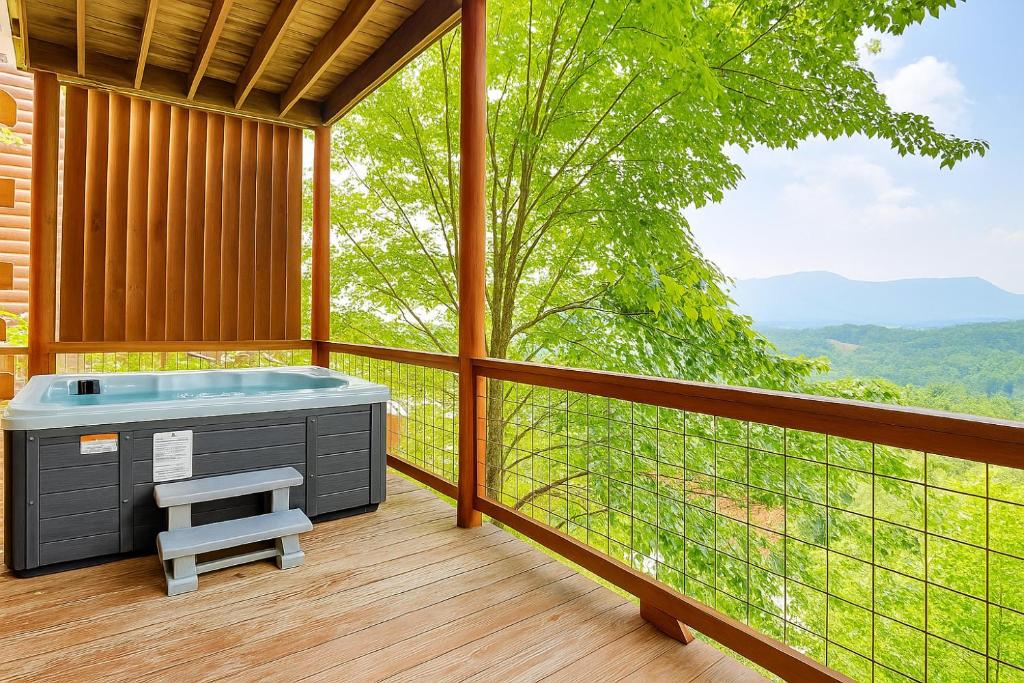 Having a Blast, Sevierville