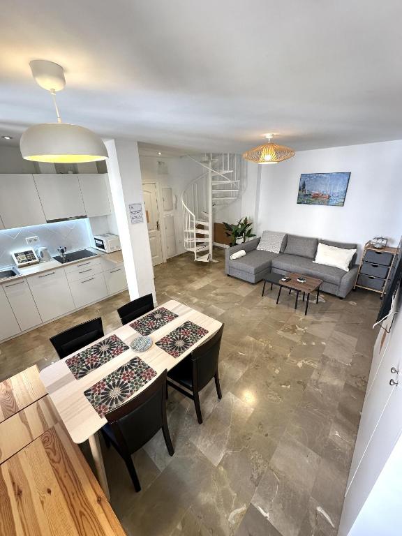 Colcha Suites - Duplex Penthouse, Granada