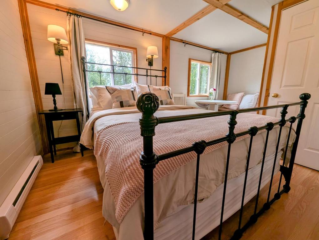 The Rusty Antler Cabin, Clearwater