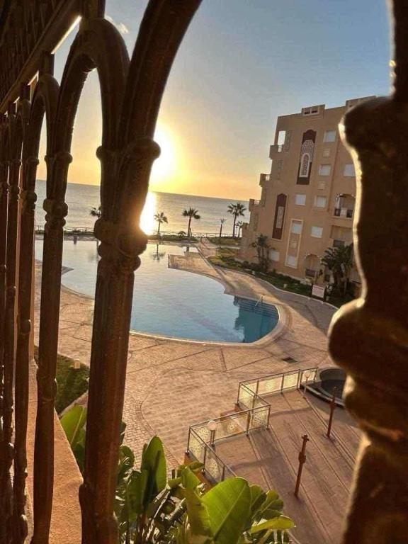 Appartement Élégant avec Vue sur Mer & Piscine à Sousse, Hammam Sousse