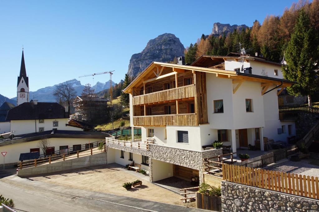 Apartments. Ambria - 3