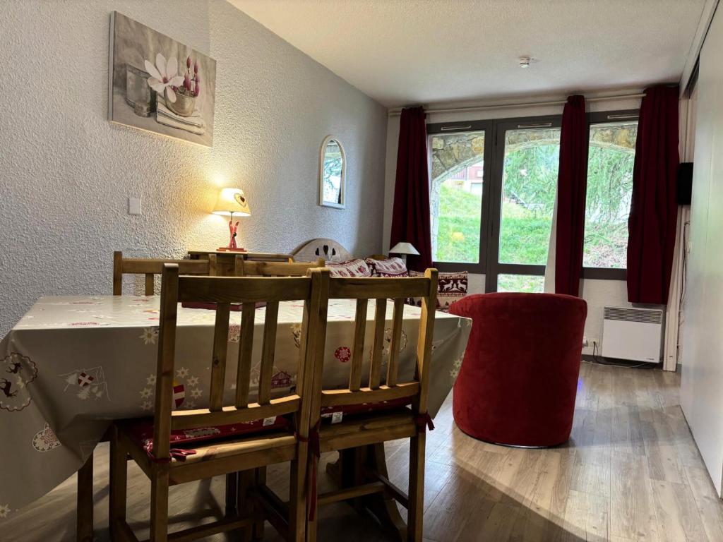 Résidence LE DE 3 - 2 Pièces pour 4 Personnes MAE-1681, Aime La Plagne