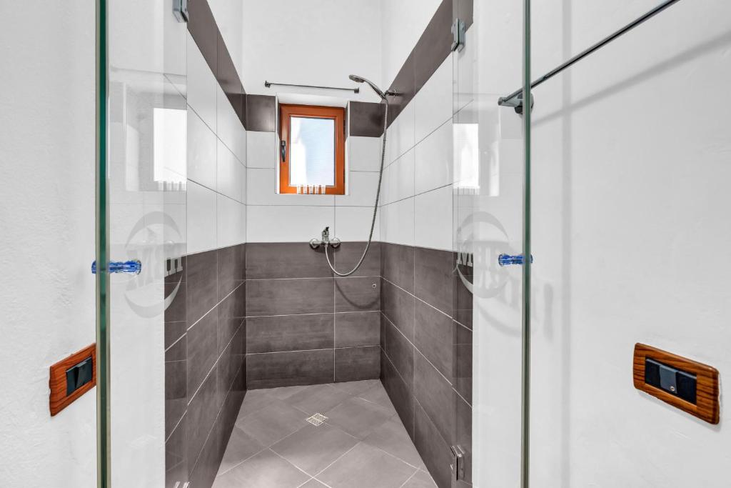 Shower, Villa ELMAR in Berat