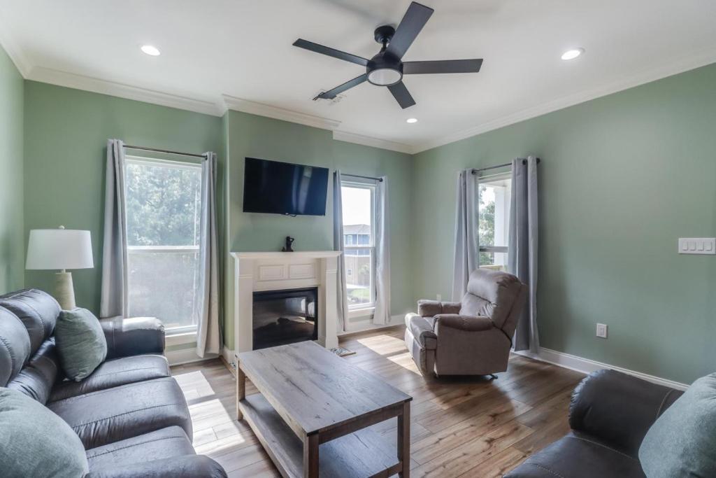 The Turtles Cajun Bogg, Shoreline Park