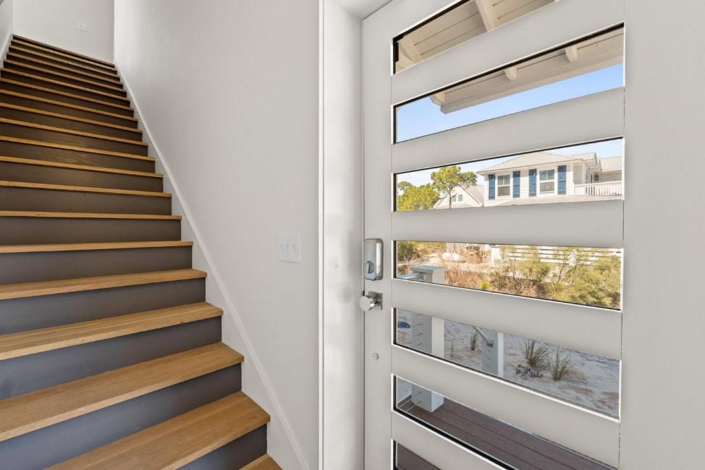 High as a Kite, Cape San Blas