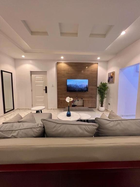 The luxe loft, Lekki