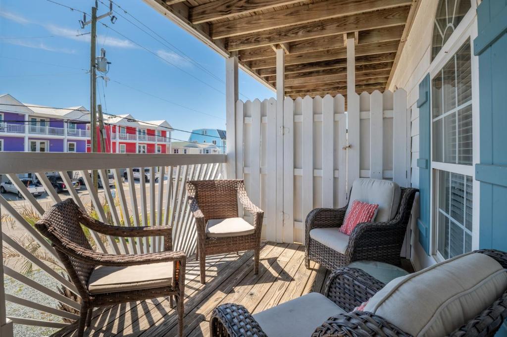 Second Row - Ocean View - Near Kure Beach Pier, Kure Beach