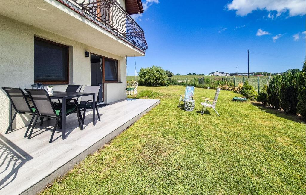 Awesome Apartment In Zastan With Wifi, Zastań