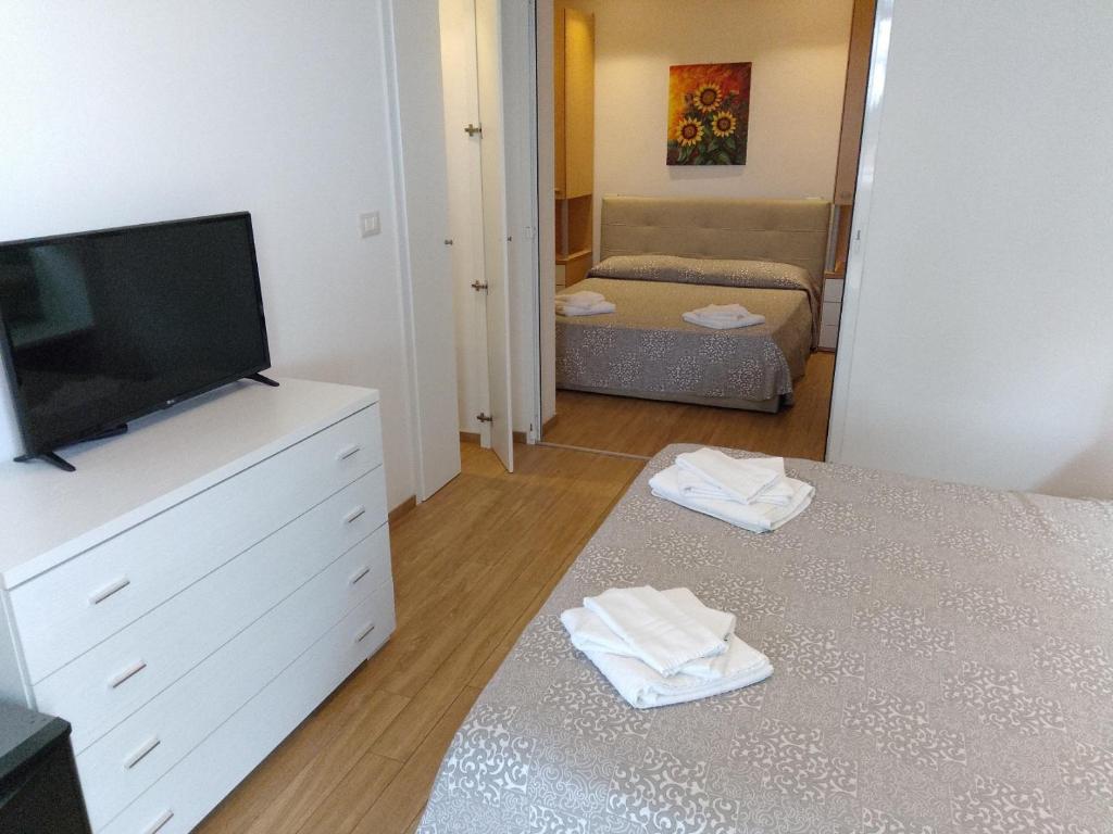 Hotel Etna - Hotel per Coppie e Famiglie con Parcheggio e Spiaggia - 4