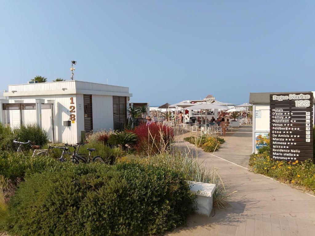 Hotel Etna - Hotel per Coppie e Famiglie con Parcheggio e Spiaggia - 3