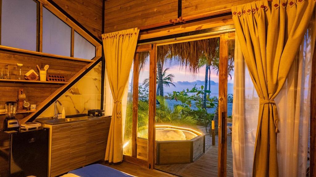 Beach Suite Blue - 4