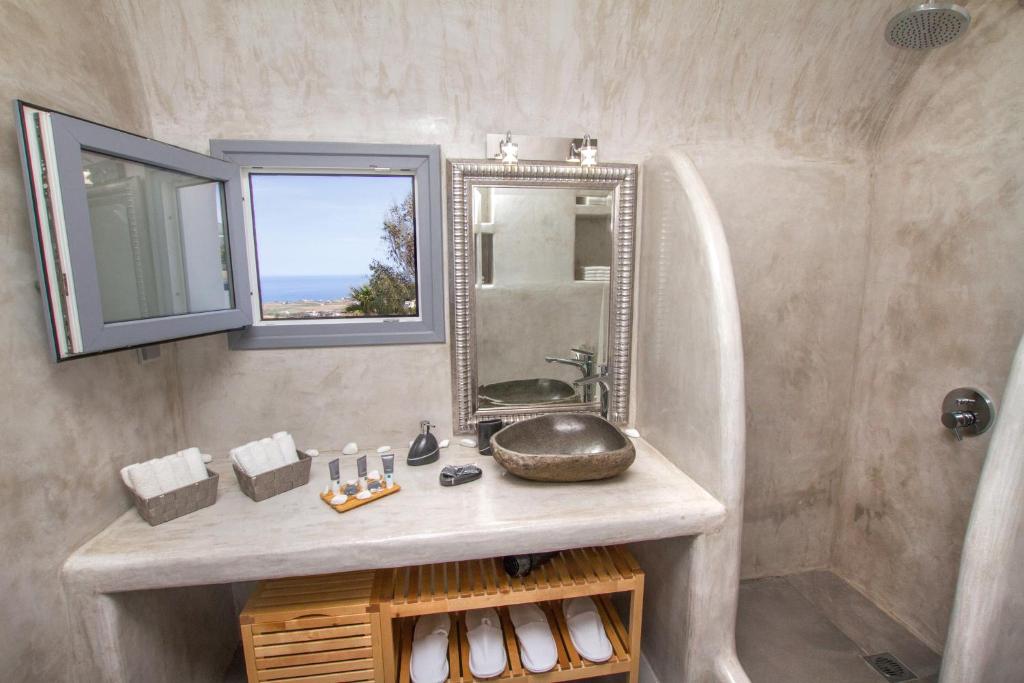 compass villa photo
