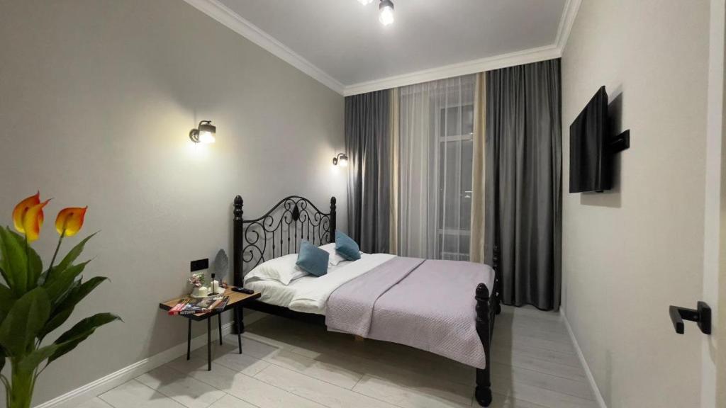 Alpamys, Residential Complex 102, Astana