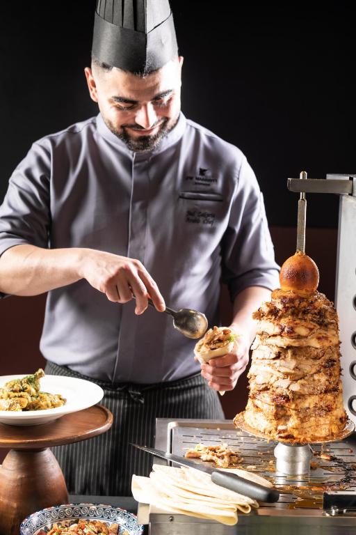 طعام و مشروبات