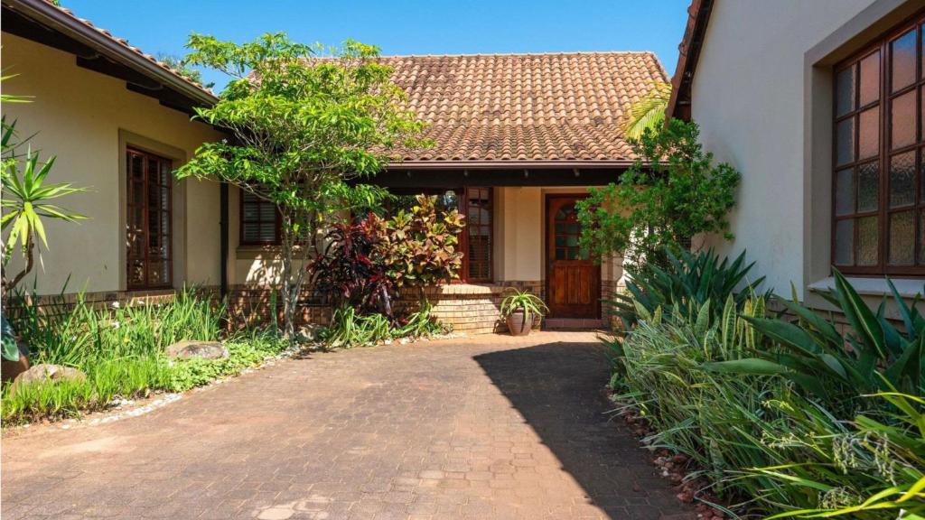 Fairways 5, Zimbali Estate by Euphoric Leisure, Ballito