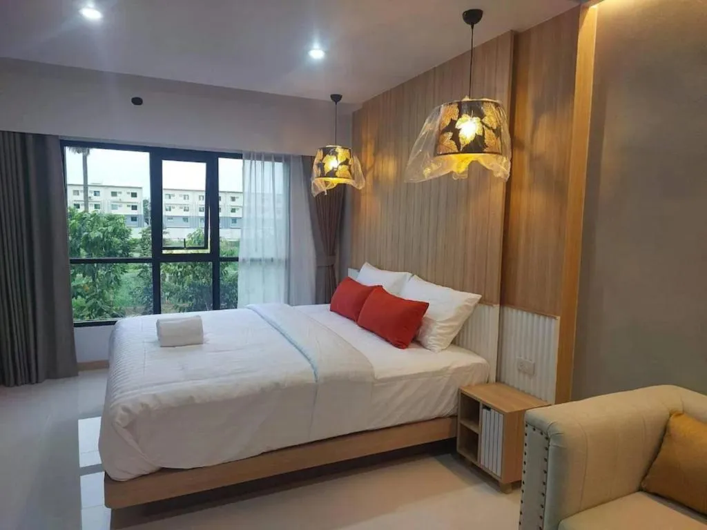 Baan Bangkok 97 Hotel，位于巴吞他尼的酒店