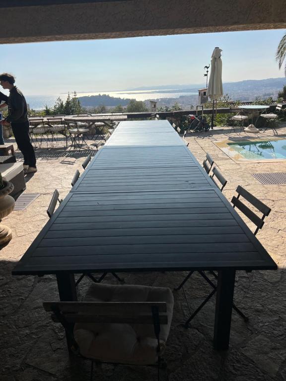 Villa loucisa Nice piscine vue mer 8 chambres 24 couchages - 2