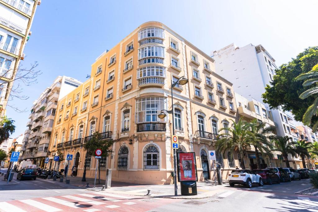 Center Almeria by Expoholidays - 2